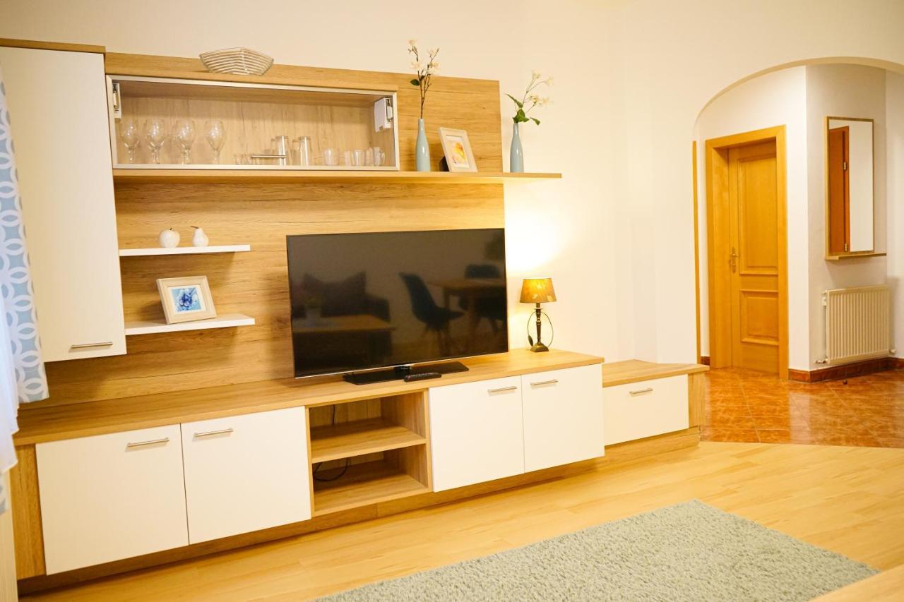 Almtalhotel Appartements In Pettenbach Exterior foto