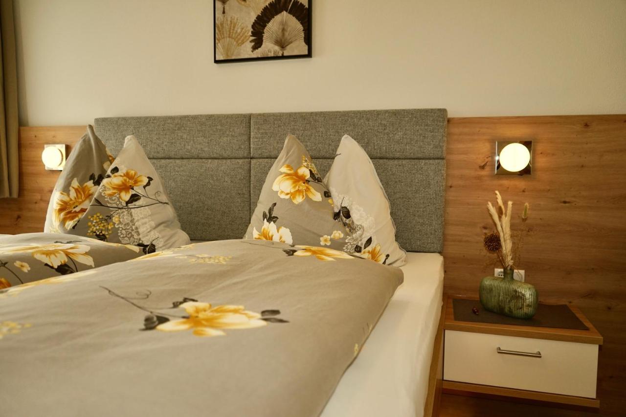 Almtalhotel Appartements In Pettenbach Exterior foto